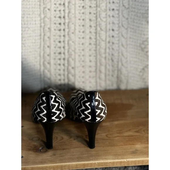 Sofft 'Moselle' Women's Heels Chevron Calf Hair Brown Beige Women's Size‎ 9 - Picture 4 of 7